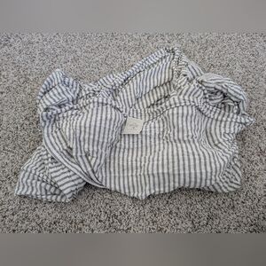 Striped Gray and White Solly Wrap